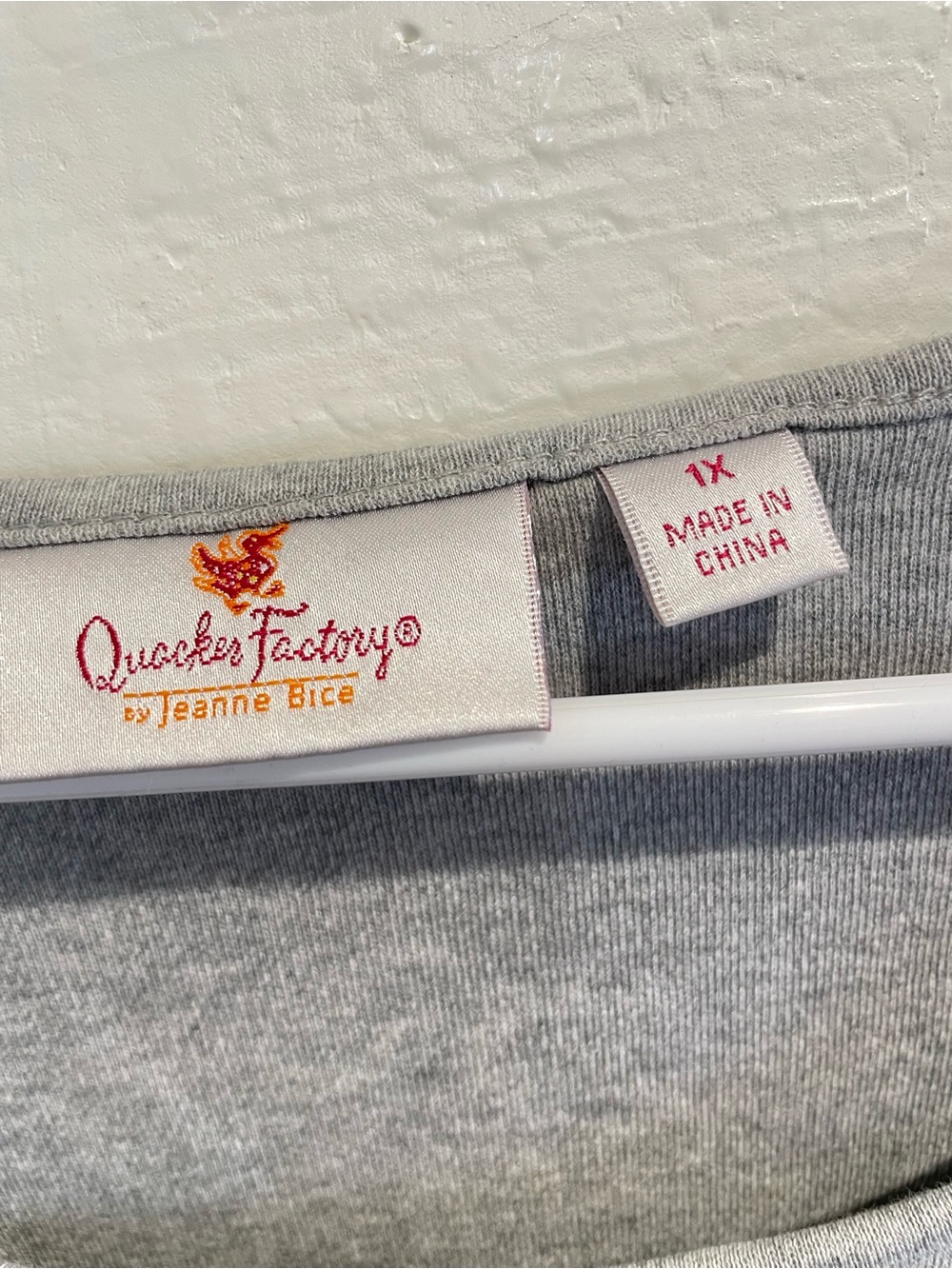 Quacker Factory 1X Gray Bicycle Floral Embroidered Rhinestone Top Knit Tee - Picture 7 of 7